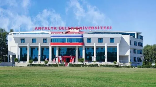 جامعة أنطاليا بيليك
