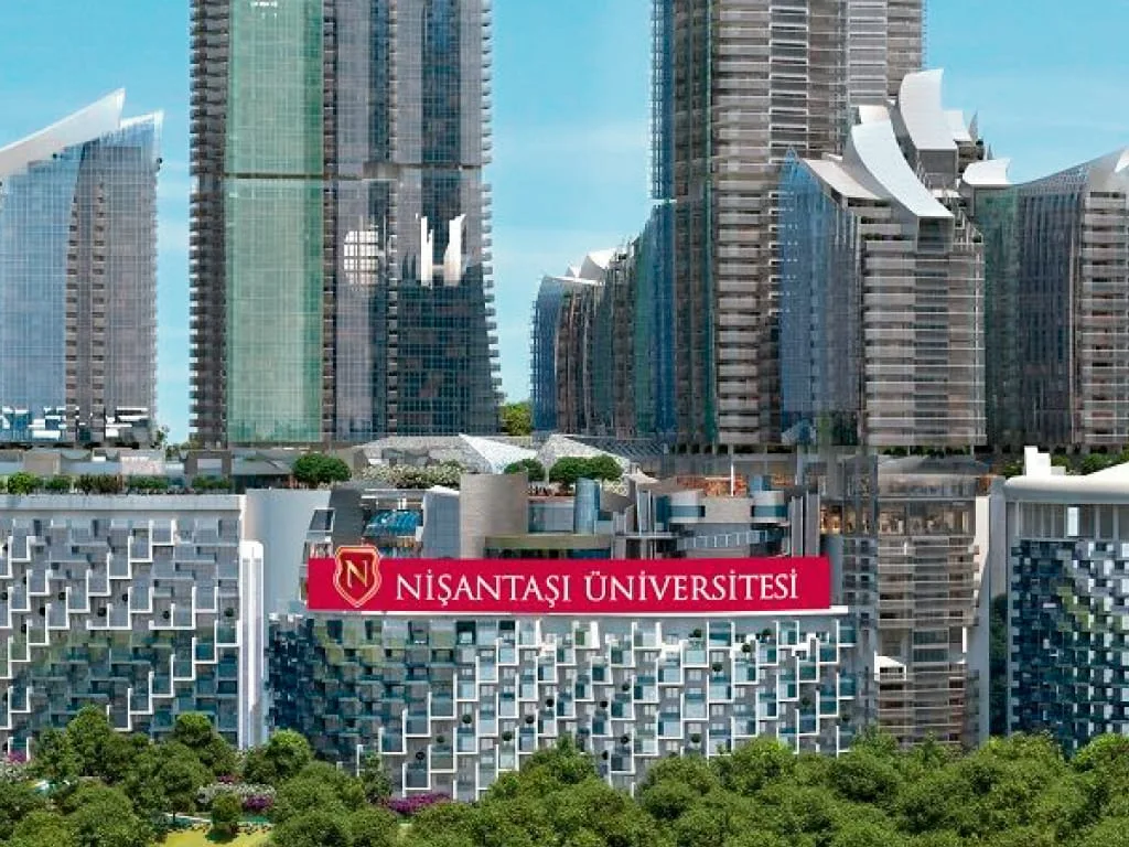 جامعة إسطنبول نيشانتاشي